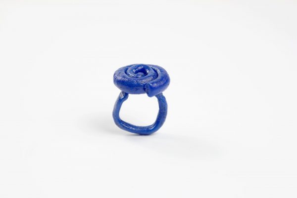 plastic doodle ring nr.12