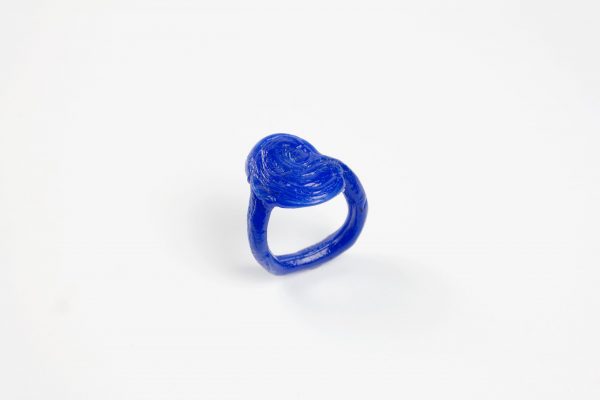 plastic doodle ring nr.8